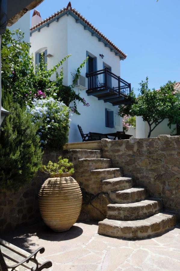 Anemone Residence Poros Town Екстериор снимка